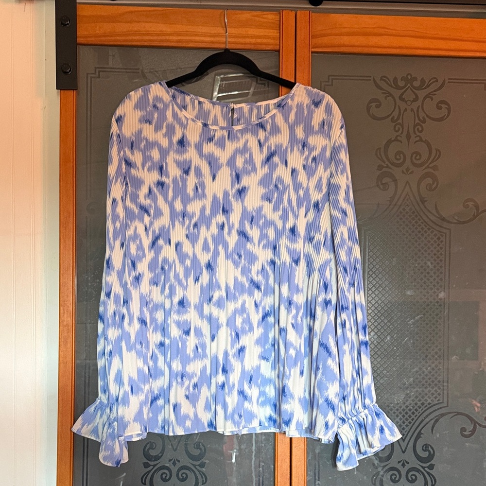 Blue and White Women's Top